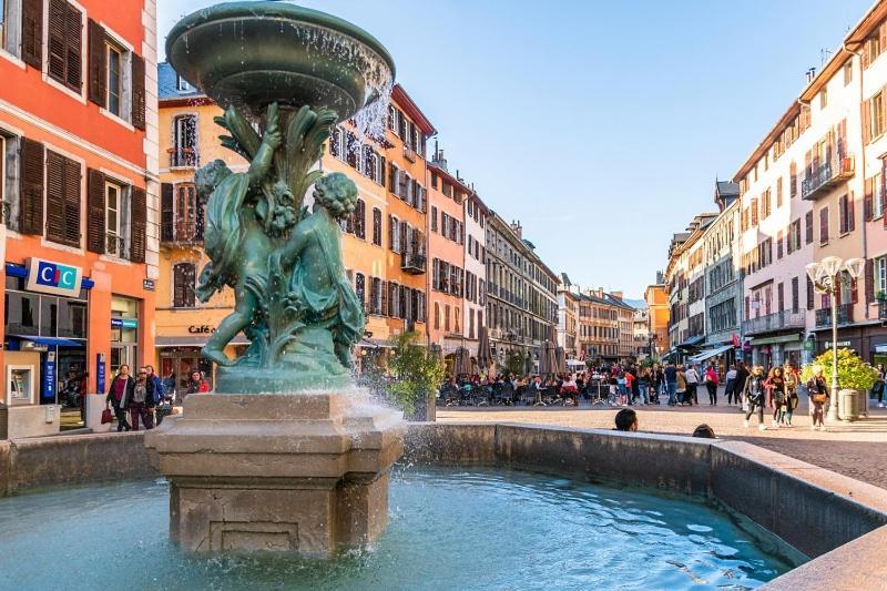 Apartamento T2 Centre Historique☆☆☆meublé de tourisme 3étoiles Chambéry Exterior foto